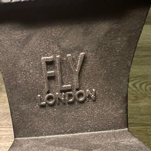 Fly London Burgundy Leather‎ Combat Boots Chunky Platform Heel Lace-Up Military - Picture 5 of 9